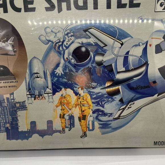 Hasegawa Minicraft Space Shuttle Plastic Model Kit #1198U - FACTORY SEALED - Picture 2 of 13